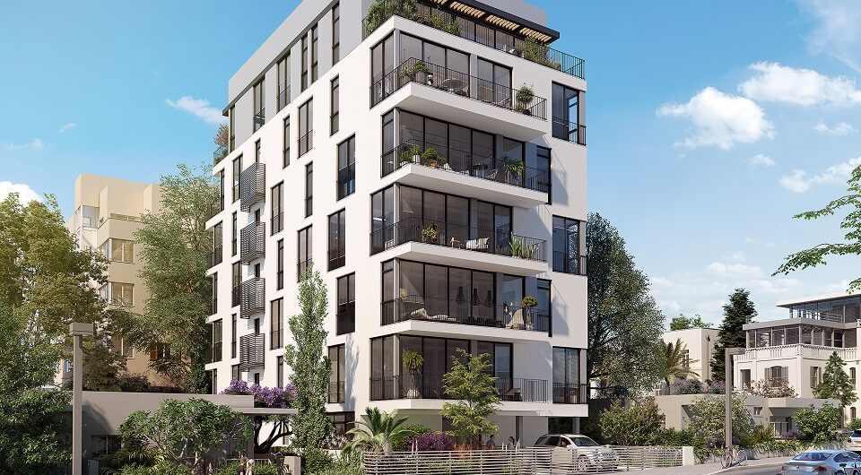 בניין מעוצב עם מרפסות וצמחייה, רחוב מקושט בעצים